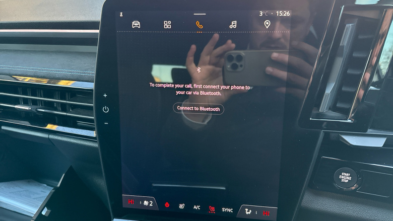 Renault Austral E-Tech FHEV Iconic Esprit Alpine 5dr Auto 4C Hybrid Estate